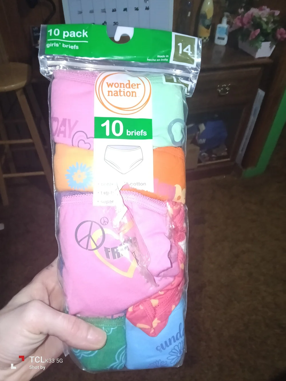 wonder nation Pink Girls' Cotton Briefs with Friday Graphic